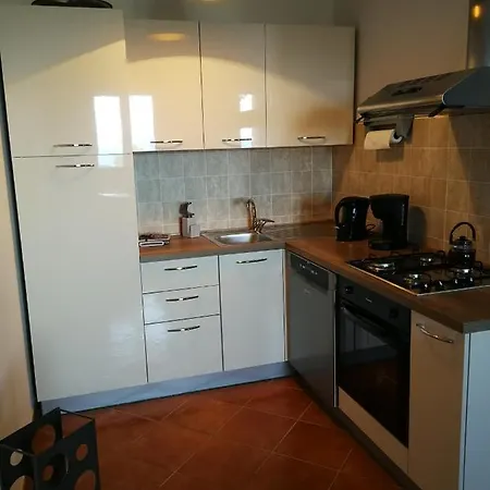 Village Emerald Daire Mandatoriccio Marina