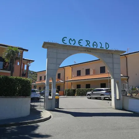 Village Emerald Mandatoriccio Marina